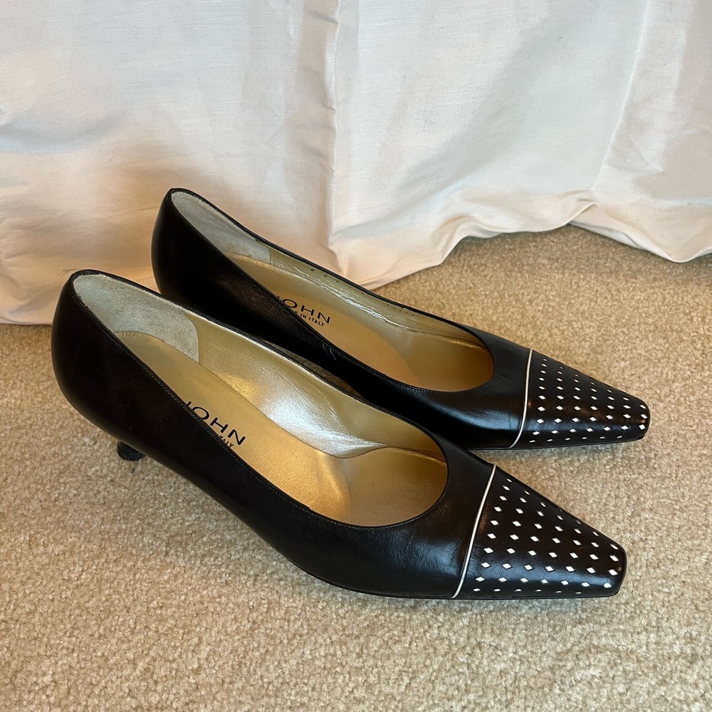 St. John Vintage Black & White Cap Toe Kitten Heel